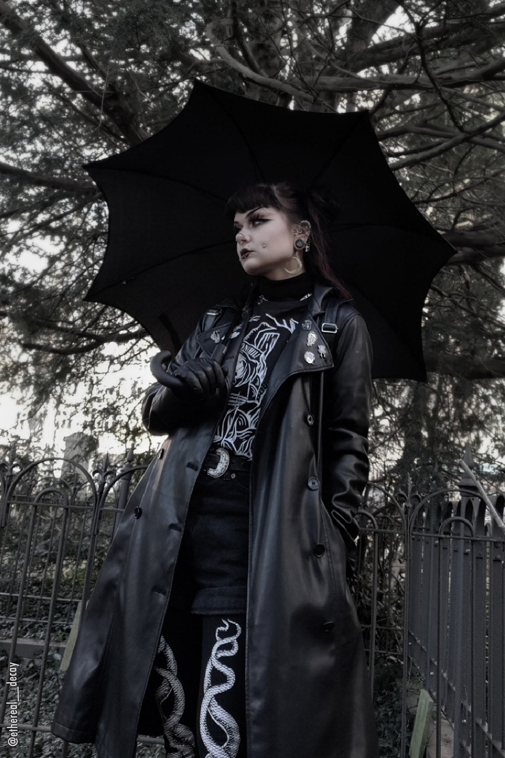 Wednesday Funeral Procession Umbrella [BLACK]