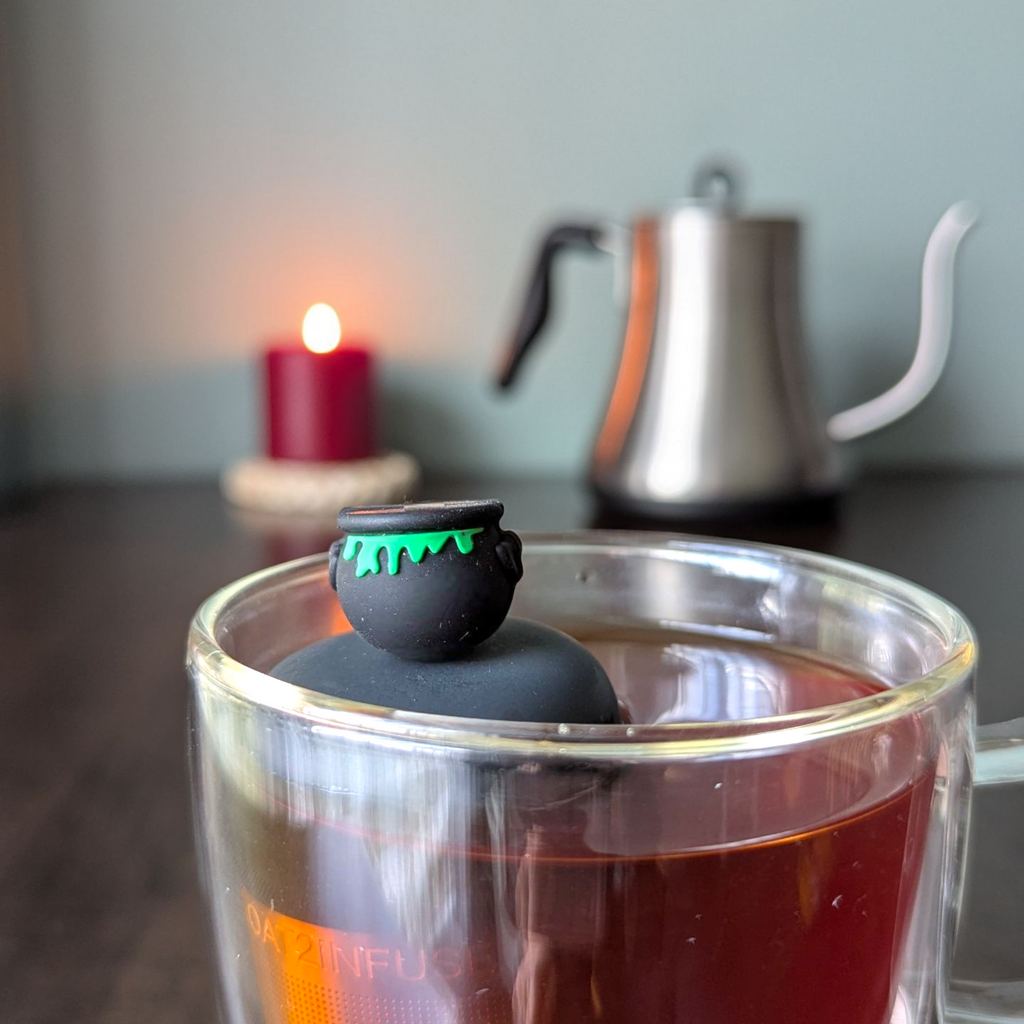 Black Cauldron | Floating Tea Steeper