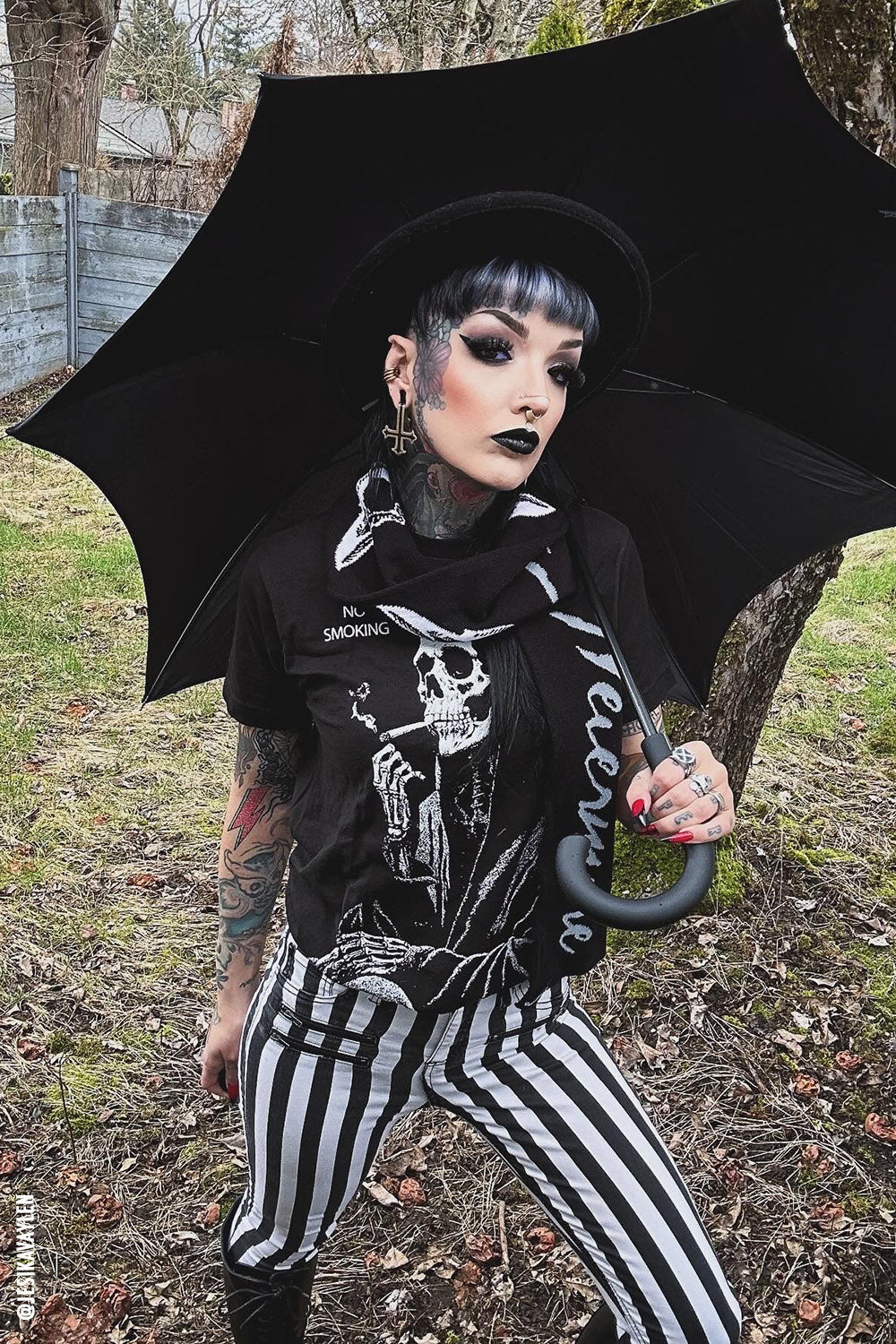 Wednesday Funeral Procession Umbrella [BLACK]